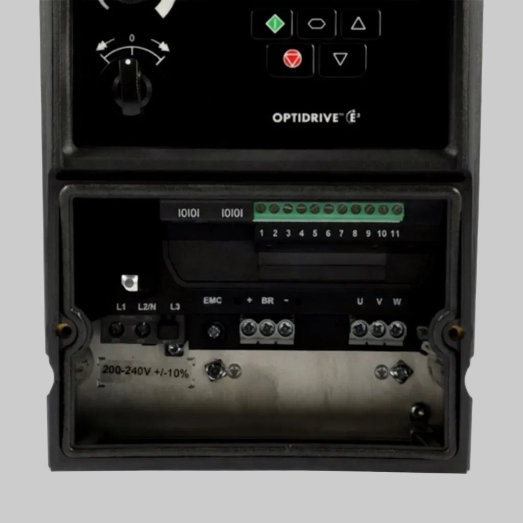 E3 IP66 Indoor/Outdoor 4kW 400V 3ph AC Inverter, DBr, SW, C1 EMC